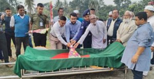 কুমারখালীতে বীর মুক্তিযোদ্ধা হান্নানের দাফন সম্পন্ন