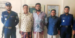 দৌলতপুরে নাশকতা মামলায় বি এন পি'র তিন শীর্ষ নেতা গ্রেফতার