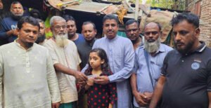 মৃত ড্রাইভারের পরিবারকে আর্থিক অনুদান প্রদান