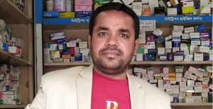 কুষ্টিয়ার ঘোড়ারঘাট রাসেল ফার্মেসিতে দীর্ঘদিন ধরে চলছে মাদকের ব্যবসা