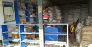 দৌলতপুরে ব্যবসা প্রতিষ্ঠানে দুর্বৃত্তদের হামলা, ১ লক্ষ ৭৫ হাজার টাকা লুট