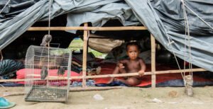 অনেক শিশুই সময়ের আগে বড় হয়ে যেতে বাধ্য হয়