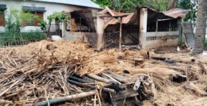 প্রেমে ব্যর্থ হয়ে প্রেমিকার বাড়িতে অগ্নিসংযোগের অভিযোগ