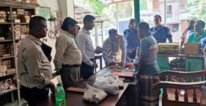 কুমারখালীতে খাবারে ক্ষতিকর কেমিক্যাল ব্যবহারের অভিযোগে দুই ব্যবসায়ীকে জরিমানা
