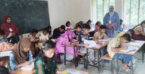 দৌলতপুরে প্রাথমিক শিক্ষক সমিতির মেধাবৃত্তি পরীক্ষা অনুষ্ঠিত