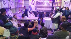 কুষ্টিয়া সদরের বিভিন্ন এলাকায় নির্বাচনী ক্যাম্প উদ্বোধন ও গণসংযোগকালে স্বতন্ত্র প্রার্থী পারভেজ আনোয়ার তণু