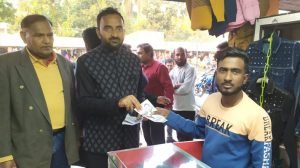 ঈগল প্রতীক নিয়ে মাঠ চষে বেড়াচ্ছেন স্বতন্ত্র প্রার্থী পারভেজ আনোয়ার তনু