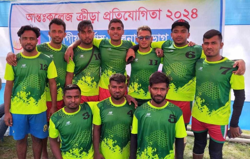 আন্তঃ কলেজ ক্রীড়া প্রতিযোগিতায় বিভাগীয় চ্যাম্পিয়ন কুমারখালী সরকারি কলেজ কাবাডি দল। 1 আন্তঃ কলেজ ক্রীড়া প্রতিযোগিতায় বিভাগীয় চ্যাম্পিয়ন কুমারখালী সরকারি কলেজ কাবাডি দল। 15 4 আন্তঃ কলেজ ক্রীড়া প্রতিযোগিতায় বিভাগীয় চ্যাম্পিয়ন কুমারখালী সরকারি কলেজ কাবাডি দল।