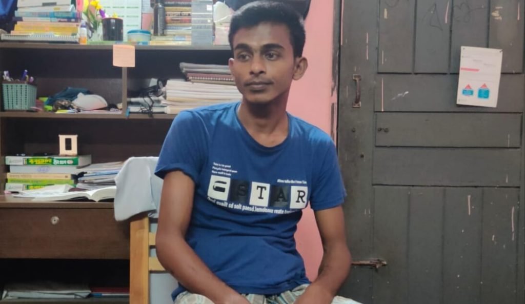 কুষ্টিয়ায় সেনা কর্মকর্তার বাড়িতে চুরি