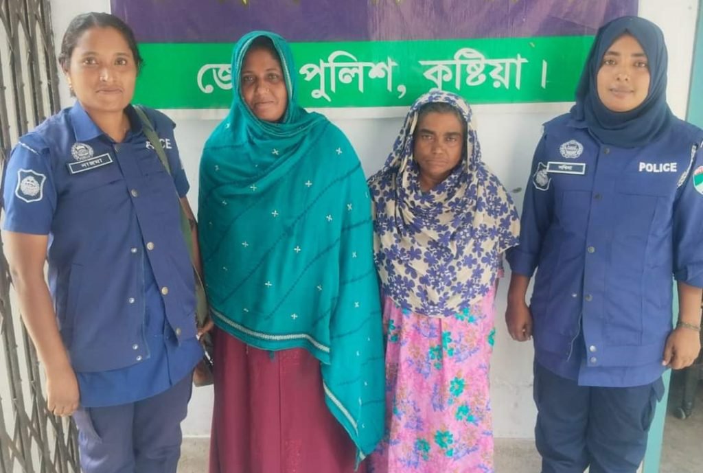 খোকসায় দু’জন নারী মাদক ব্যবসায়ী গ্রেফতার 2 খোকসায় দু’জন নারী মাদক ব্যবসায়ী গ্রেফতার 15 7 খোকসায় দু’জন নারী মাদক ব্যবসায়ী গ্রেফতার