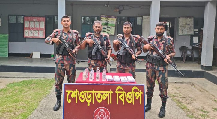 দৌলতপুর সীমান্তে মাদকদ্রব্য ও চোরাচালানী পণ্য উদ্ধার
