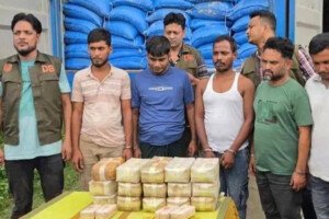 ইয়াবা নিয়ে খাজানগরের মুজাই ড্রাইভার সহ আটক ৫ 