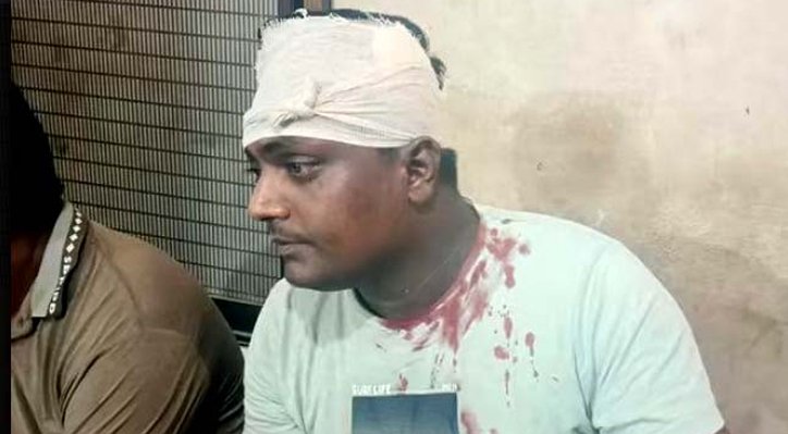 কুষ্টিয়ায় সংবাদ সংগ্রহকালে সাংবাদিকদের ওপর হামলা