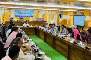 পৌরসভায় বর্জ্য ব্যবস্থাপনায় সিটিজেন্স রিপোর্ট কার্ড কার্যক্রম অবহিতকরণ সভা 