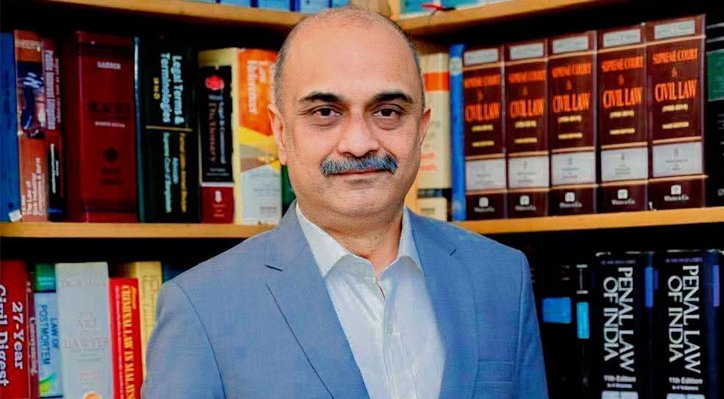 অ্যাড-হক বার কাউন্সিলের সদস্য হলেন ব্যারিস্টার রাগীব রউফ চৌধুরী