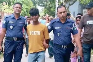 শিশুকে যৌন হয়রানির চেষ্টায় ব্যর্থ হয়ে মুখে সিগারেটের ছ্যাঁকা