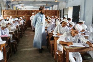 কুষ্টিয়ায় এইচএসসি-আলিম ও সমমানের পরীক্ষা শুরু