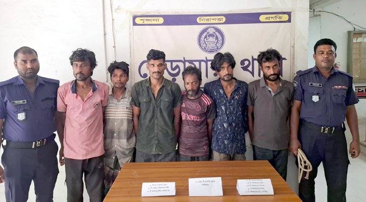 ভেড়ামারায় চোরাই মালামালসহ ৬ জন গ্রেপ্তার