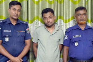 দৌলতপুরে ইয়াবাসহ মাদক কারবারি আটক