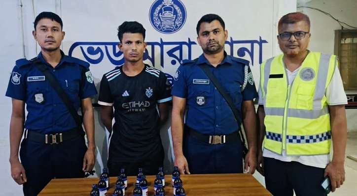 ভেড়ামারায় ধানের গোলা থেকে ইসক্যাফ সিরাপ উদ্ধার