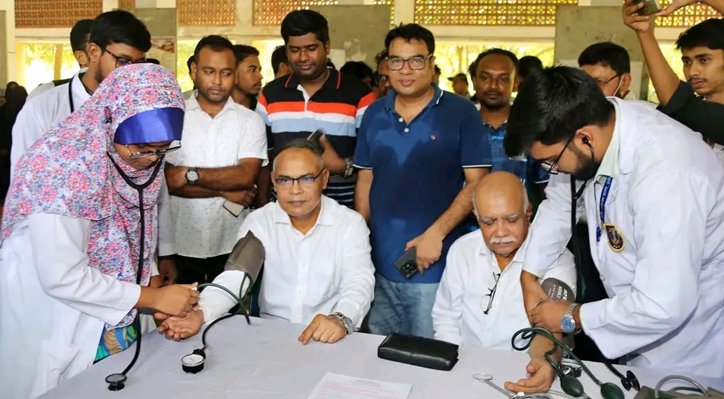 ইবিতে বিনামূল্যে স্বাস্থ্যসেবা ও রক্তদান ক্যাম্পেইন 2 ইবিতে বিনামূল্যে স্বাস্থ্যসেবা ও রক্তদান ক্যাম্পেইন ইবিতে বিনামূল্যে স্বাস্থ্যসেবা ও রক্তদান ক্যাম্পেইন