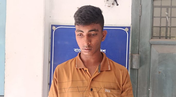 ইবিতে অর্থের প্রলোভন দেখিয়ে বহিরাগত শিশুকে বলাৎকার; ভ্যানচালক আটক