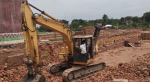 মীমাংসার ছবি ভাইরালের পরদিনই খালেকের ইটভাটায় অভিযান! 08 মীমাংসার ছবি ভাইরালের পরদিনই খালেকের ইটভাটায় অভিযান!