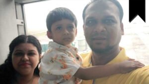 সাংবাদিক দেবাশীষের মেয়ে বারবার জানতে চায়, মা-বাবা ও ছোট ভাই কোথায় 11 22 সাংবাদিক দেবাশীষের মেয়ে বারবার জানতে চায়, মা-বাবা ও ছোট ভাই কোথায়