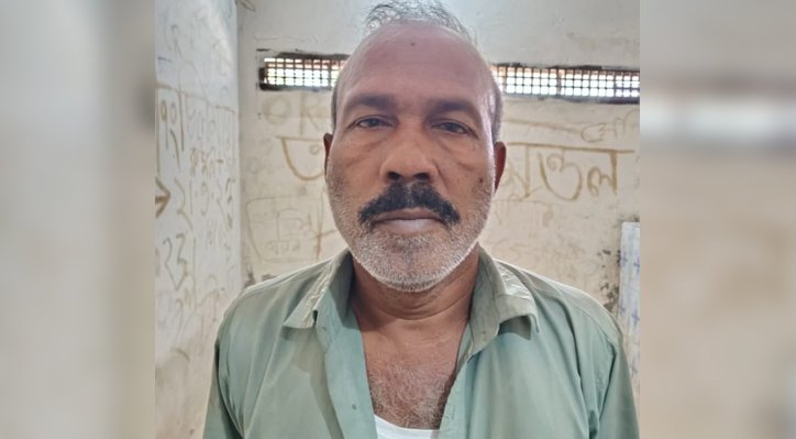 12 25 দৌলতপুরে আন্তঃজেলা ডাকাত দলের সদস্য গ্রেপ্তার 