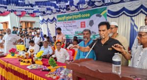 13 18 আমাদের পরিবেশ রক্ষায় গাছের গুরুত্ব অপরিসীম: অধ্যক্ষ সোহরাব উদ্দিন