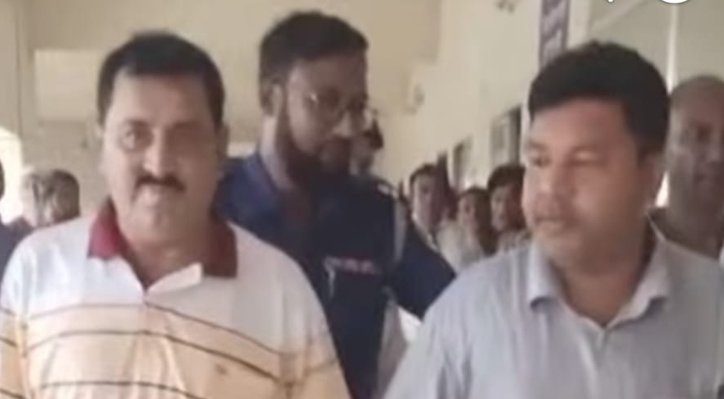কুষ্টিয়ায় আ.লীগের দুই নেতা আটক, আদালতের মাধ্যমে কারাগারে