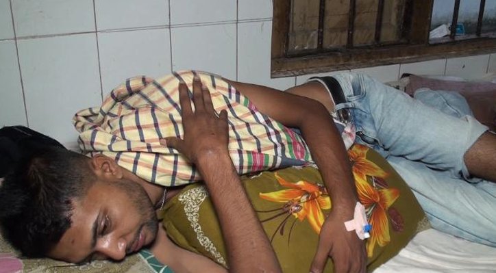 02 দৌলতপুরে ব্যবসায়ীর উপর হামলার অভিযোগ 