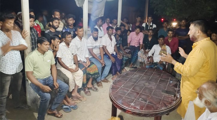 পাড়ায় পাড়ায় কুমারখালীর ওসি জামাল উদ্দিন