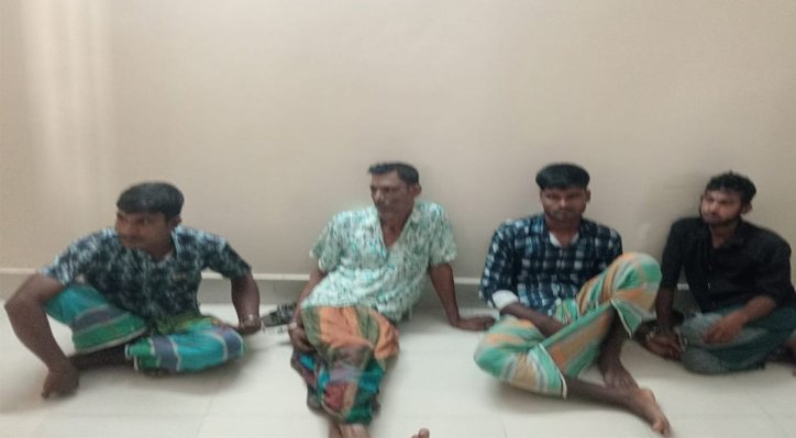 08 9 খোকসায় মাদক সেবনের দায়ে ৪ জনের জেল-জরিমানা