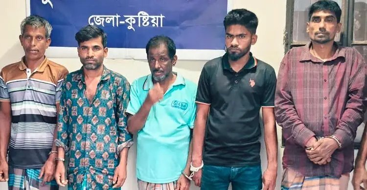 চুরির ছয় টন চালসহ দুই জেলা থেকে গ্রেফতার ৫ 2 চুরির ছয় টন চালসহ দুই জেলা থেকে গ্রেফতার ৫ 09 3 চুরির ছয় টন চালসহ দুই জেলা থেকে গ্রেফতার ৫