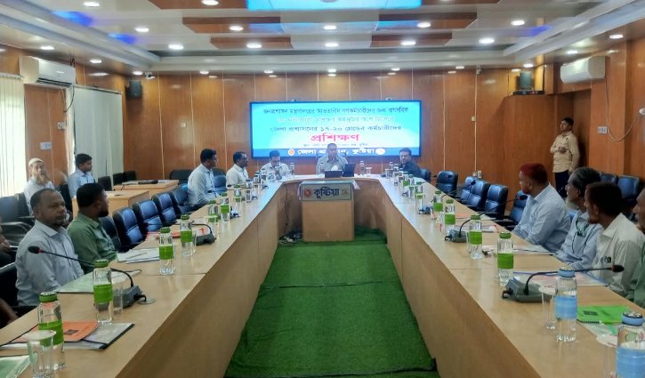 সমন্বয় ও আন্তরিকতার সঙ্গে দায়িত্ব পালন করতে হবে: ডিসি তৌহিদ বিন-হাসান 3 সমন্বয় ও আন্তরিকতার সঙ্গে দায়িত্ব পালন করতে হবে: ডিসি তৌহিদ বিন-হাসান 09 7 সমন্বয় ও আন্তরিকতার সঙ্গে দায়িত্ব পালন করতে হবে: ডিসি তৌহিদ বিন-হাসান