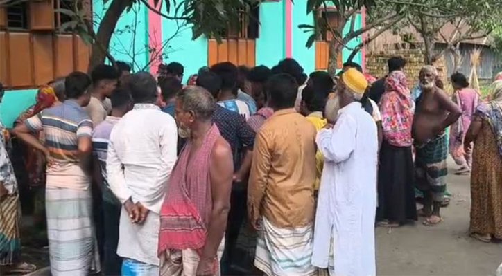 10 28  কুমারখালীতে বিদ্যুৎস্পৃষ্ট হয়ে নির্মাণশ্রমিকের মৃত্যু