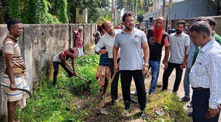 ডেঙ্গু প্রতিরোধে কুষ্টিয়া জেলা প্রশাসনের উদ্যোগে পরিচ্ছন্নতা অভিযান 3 ডেঙ্গু প্রতিরোধে কুষ্টিয়া জেলা প্রশাসনের উদ্যোগে পরিচ্ছন্নতা অভিযান 11 25 ডেঙ্গু প্রতিরোধে কুষ্টিয়া জেলা প্রশাসনের উদ্যোগে পরিচ্ছন্নতা অভিযান