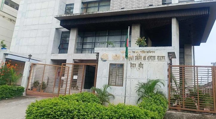 15 8 জনবল সংকটে কুষ্টিয়ার ইনমাস, রিপোর্ট পেতে ভোগান্তি