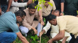 16 1 বিএনপির প্রতিষ্ঠাবার্ষিকী উপলক্ষে কুষ্টিয়া রেনউইক বাঁধে বৃক্ষরোপণ