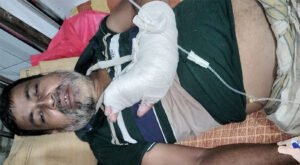সাক্ষ্য দেওয়ার জেরে আরজুকে কুপিয়ে জখম 20 2 সাক্ষ্য দেওয়ার জেরে আরজুকে কুপিয়ে জখম