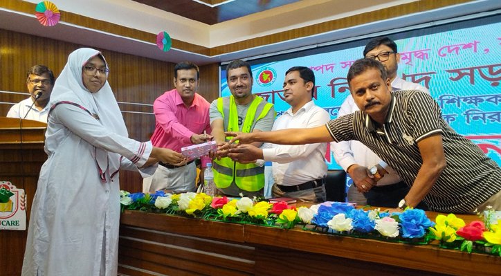 04 11 কুষ্টিয়ায় বিআরটিএ-নিসচার আলোচনা সভা