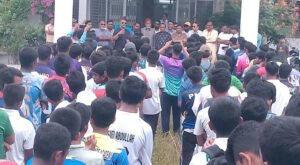 আমরা চাই-যোগ্যতার ভিত্তিতে খেলোয়াড় নির্বাচন করা হোক: জাকির সরকার 07 29 আমরা চাই-যোগ্যতার ভিত্তিতে খেলোয়াড় নির্বাচন করা হোক: জাকির সরকার