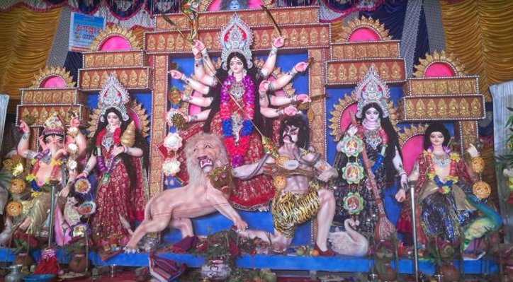 কুষ্টিয়ায় নানা আয়োজনে মহানবমী পূজা পালিত, আজ প্রতিমা বিসর্জন 08 20 কুষ্টিয়ায় নানা আয়োজনে মহানবমী পূজা পালিত, আজ প্রতিমা বিসর্জন