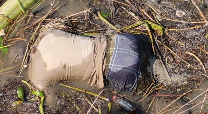 09 19 দৌলতপুরে পদ্মা নদীতে ভাসছিল অজ্ঞাত বৃদ্ধের মরদেহ