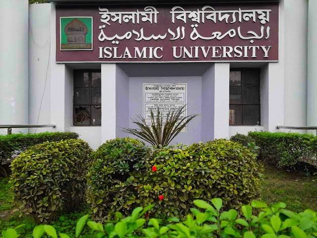 10 28 ইবিতে অঘোষিত সান্ধ্য আইন, প্রশাসন বলছে গুজব 