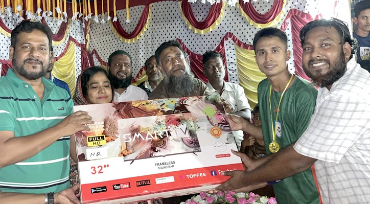 11 22 খোকসায় পাতেলডাঙ্গী যুব সংঘের ফুটবল ফাইনাল