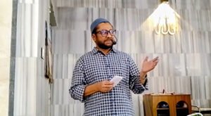 15 13 ডেঙ্গু সচেতনতায় পরিচ্ছন্নতা ও জনসম্পৃক্ততার আহ্বান কাজল মাজমাদারের