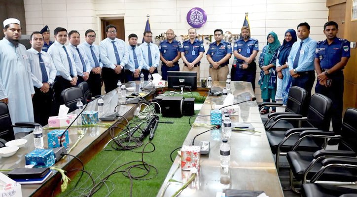 ৮১তম বুনিয়াদি প্রশিক্ষণার্থীদের সঙ্গে কুষ্টিয়া পুলিশের মতবিনিময় 3 ৮১তম বুনিয়াদি প্রশিক্ষণার্থীদের সঙ্গে কুষ্টিয়া পুলিশের মতবিনিময় 17 3 ৮১তম বুনিয়াদি প্রশিক্ষণার্থীদের সঙ্গে কুষ্টিয়া পুলিশের মতবিনিময়
