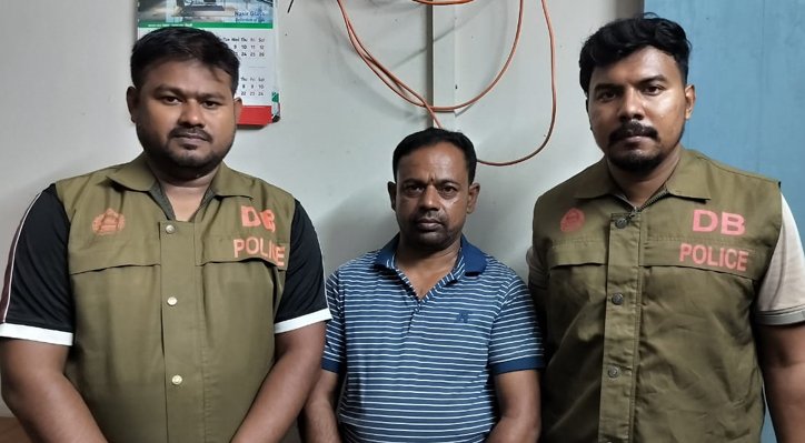20 10 কুষ্টিয়ায় এস্কাফ সিরাপসহ সফের মণ্ডল গ্রেপ্তার